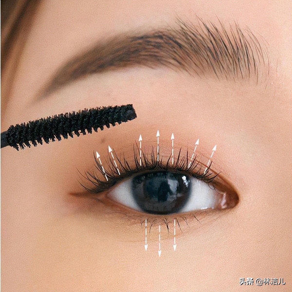 郑丽媛是长脸女星代表？她的妆容好有心机，简单6步就能缩短中庭