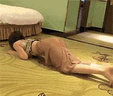 公公给我儿子看病图片,公公陪儿子输液哭了