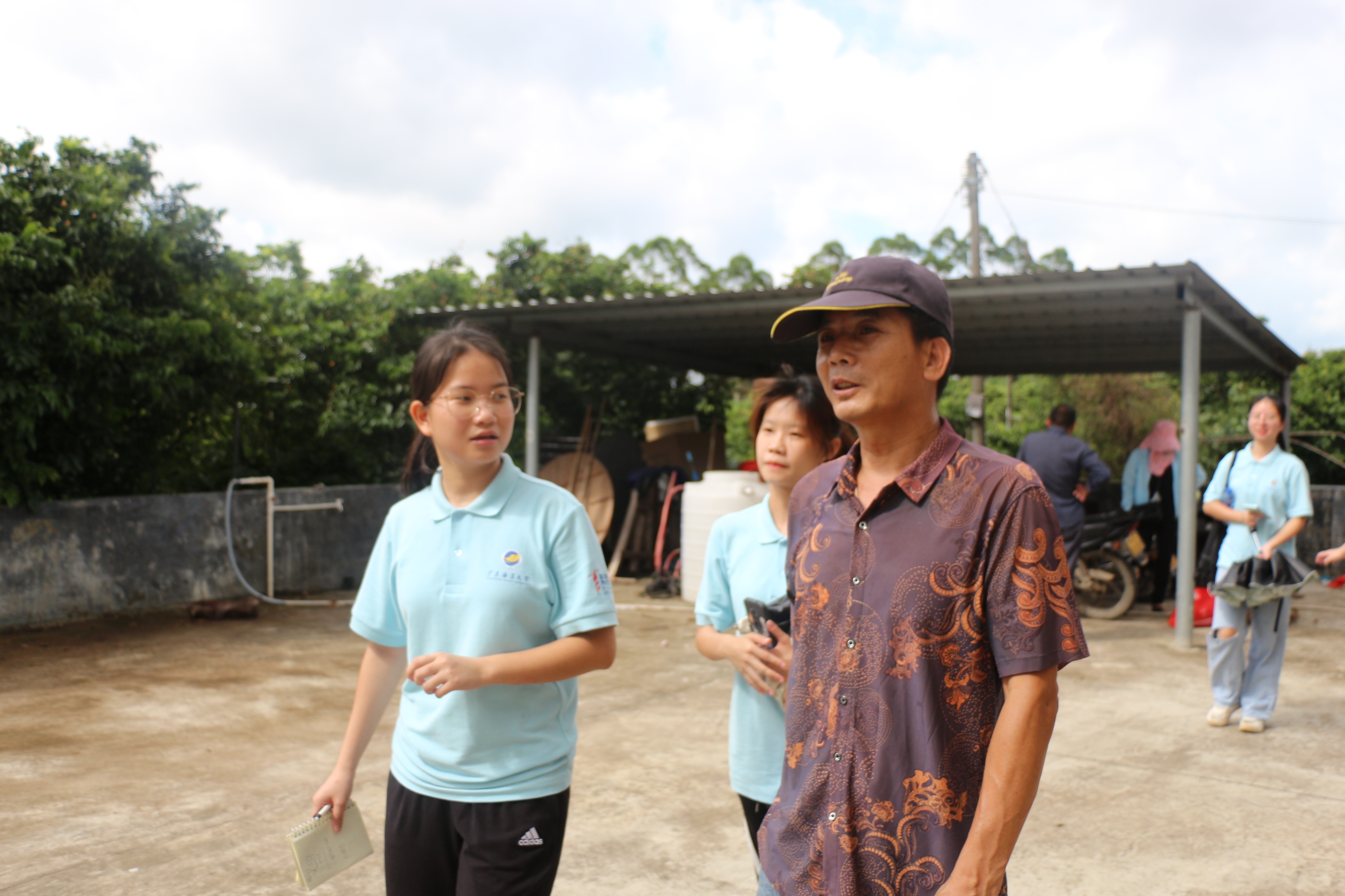 实地考察知情况，春砂助农新发展