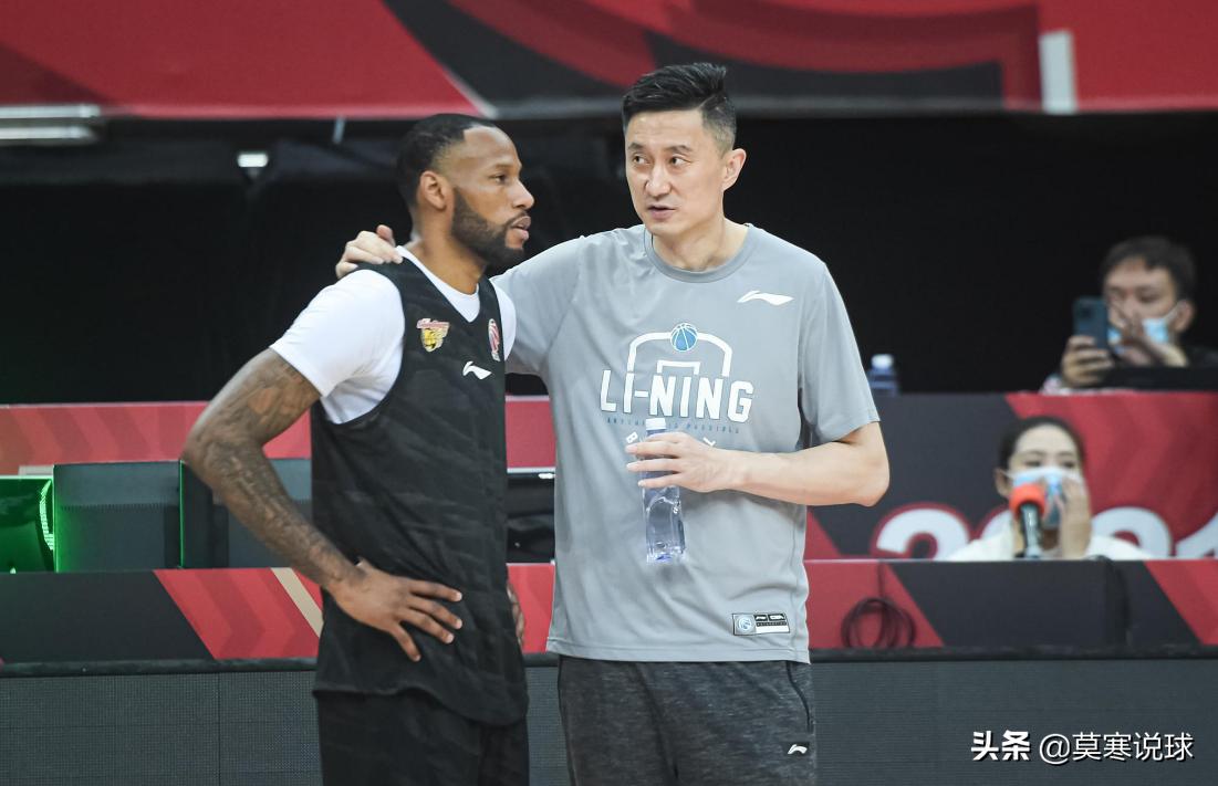 威姆斯上次什么时候退了广东队,威姆斯离开原因