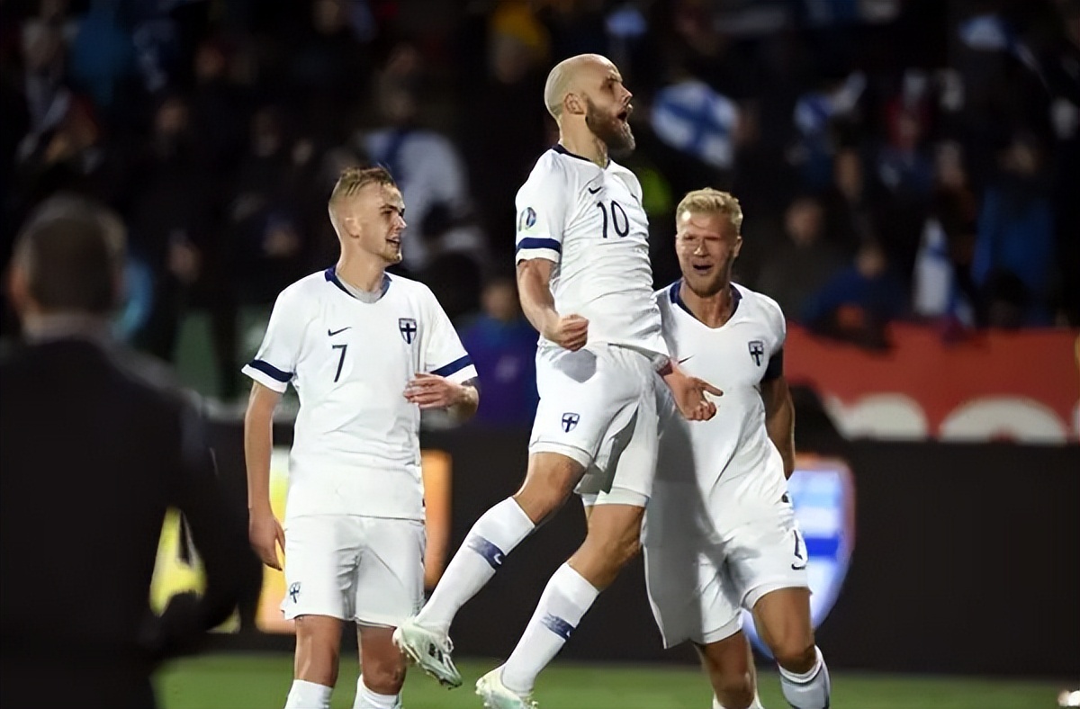 皇家社会vs奥萨苏纳上下半场预测,皇家社会vs阿尔梅利亚比分预测