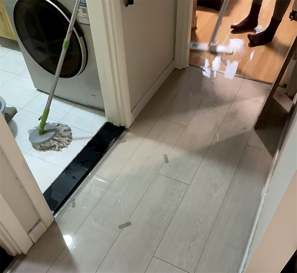 楼房暖气放水不循环怎么办,卫生间暖气不热怎么放水解决