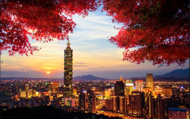 李毅教授谈台湾治理视频,李毅台湾辩论视频完整版