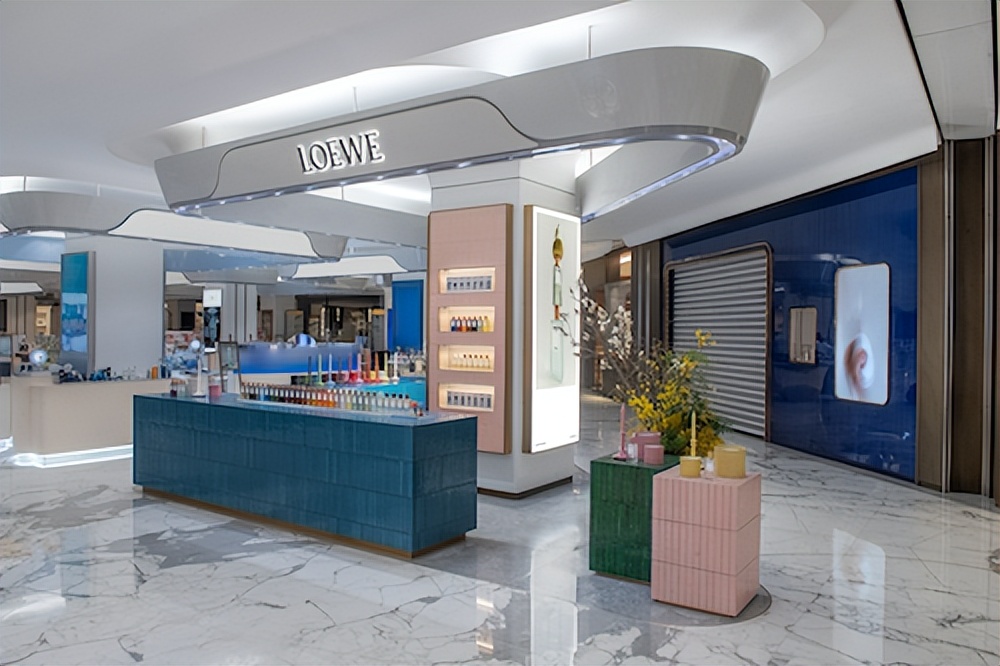 fendi杭州专卖店,fendi商场照片