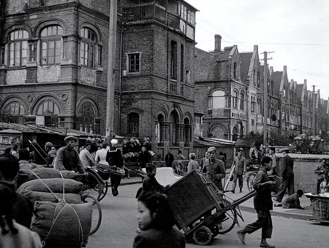 日本老间谍隐藏三十多年,抗战老兵外出
