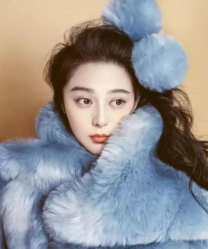 范冰冰在街头照片,范冰冰回归机场街拍阵营