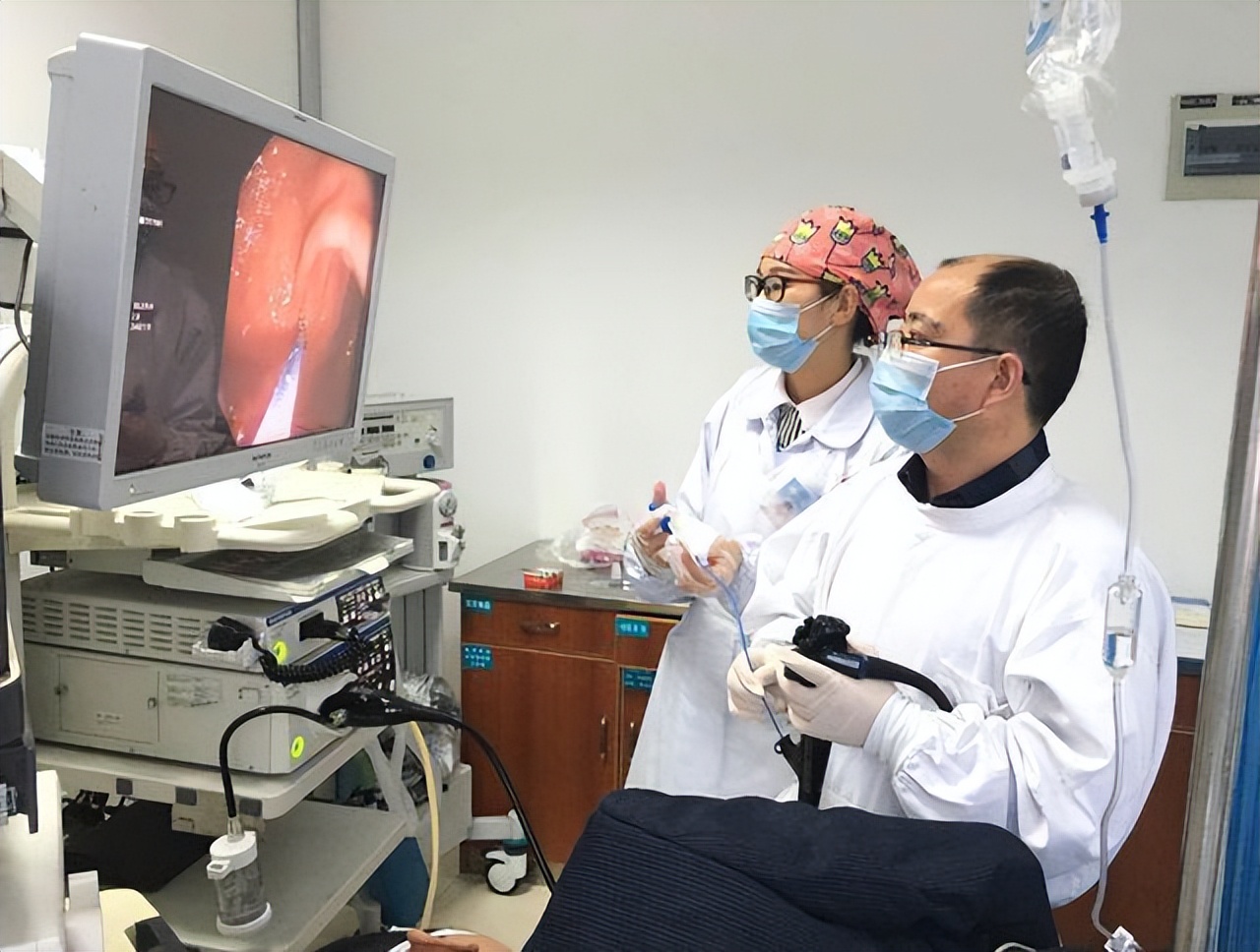 为什么到消化科都要做胃镜,为什么很多人做胃镜都有问题