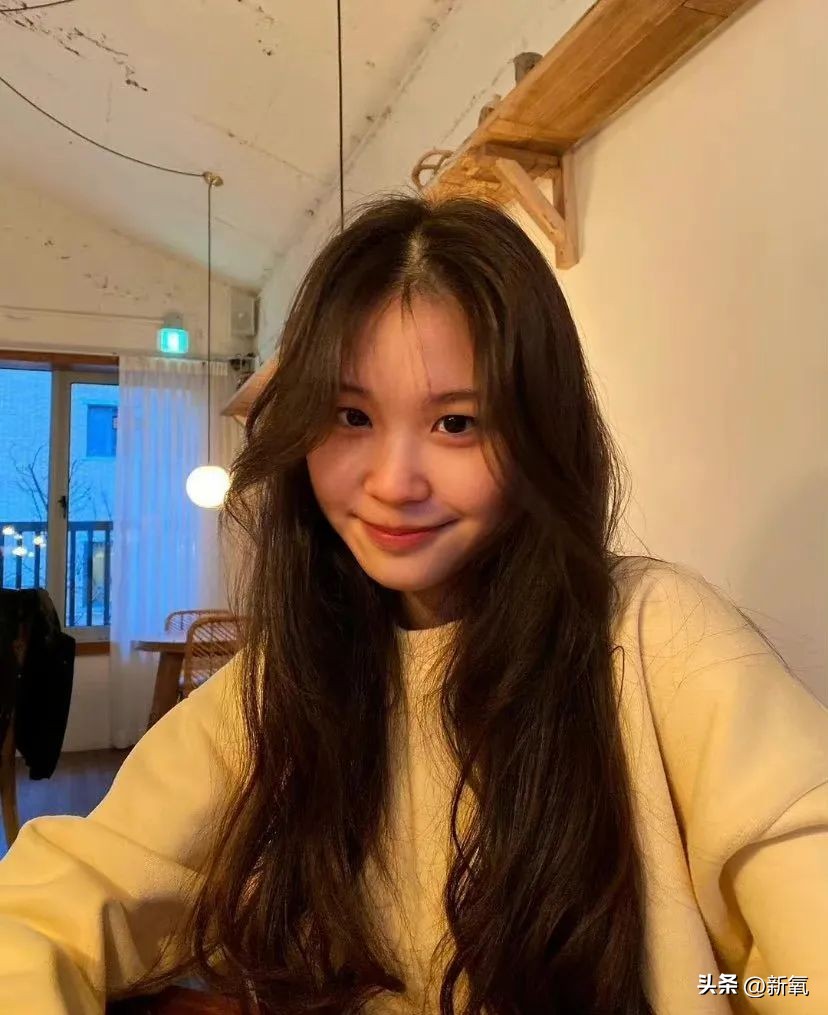 这是照着Jennie找的同款脸？怎么就被SM给打造成非主流小魔仙了？