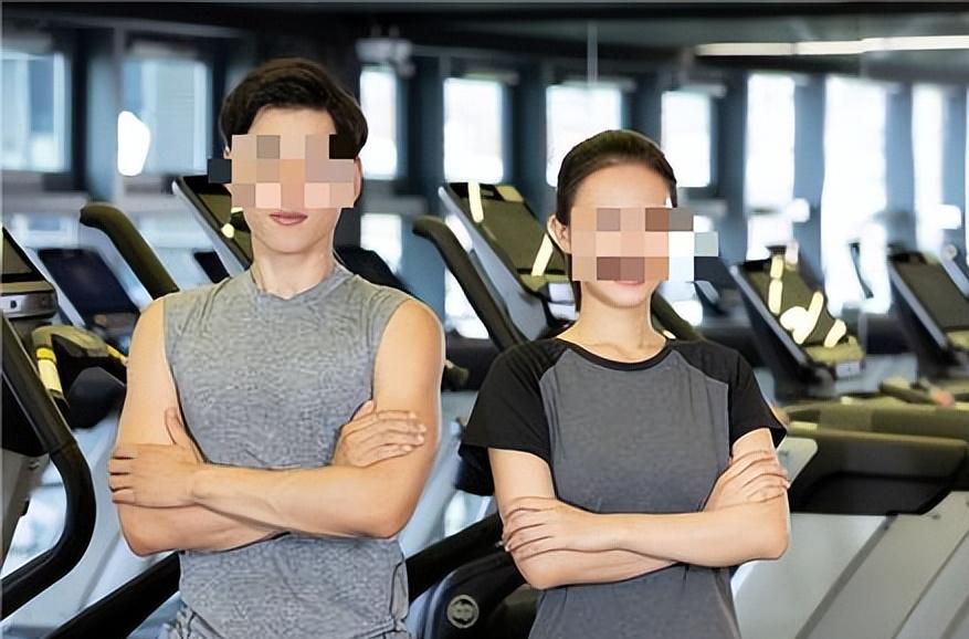 51岁大妈找24岁健身陪练引发命案,46岁大妈陪两个健身教练死亡通报