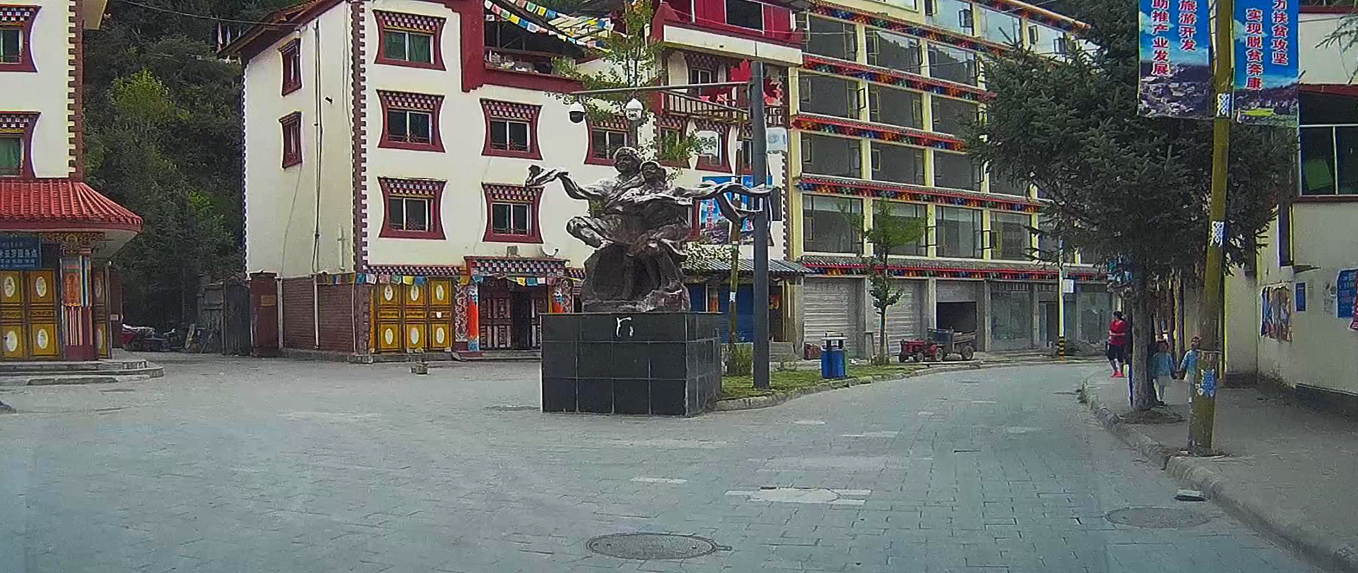 西部大草原旅游攻略,四川红原大草原自驾旅游攻略