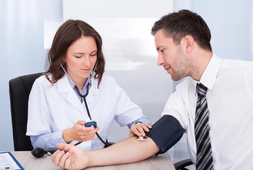 低压高危害和症状,年轻人血压低压高导致什么病