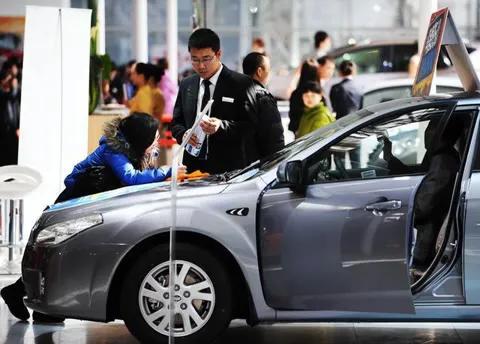 车贷买车和全款买车区别,买车贷款和全款买车有什么区别