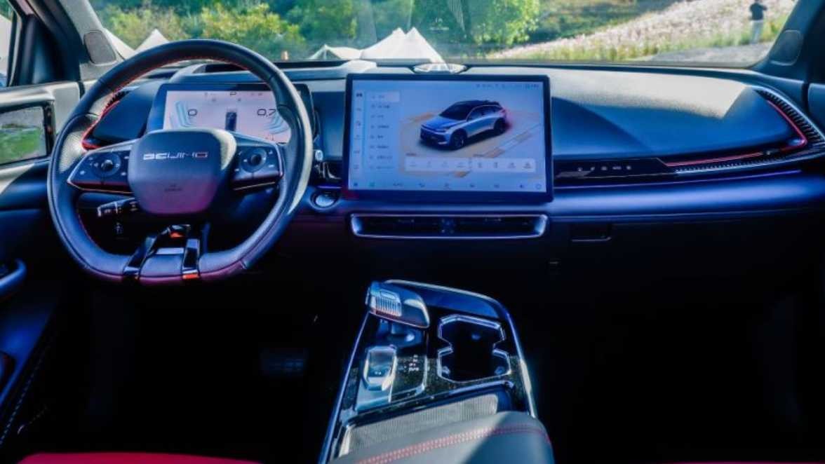 北汽魔方最值得入手的版本,始于颜值忠于质量