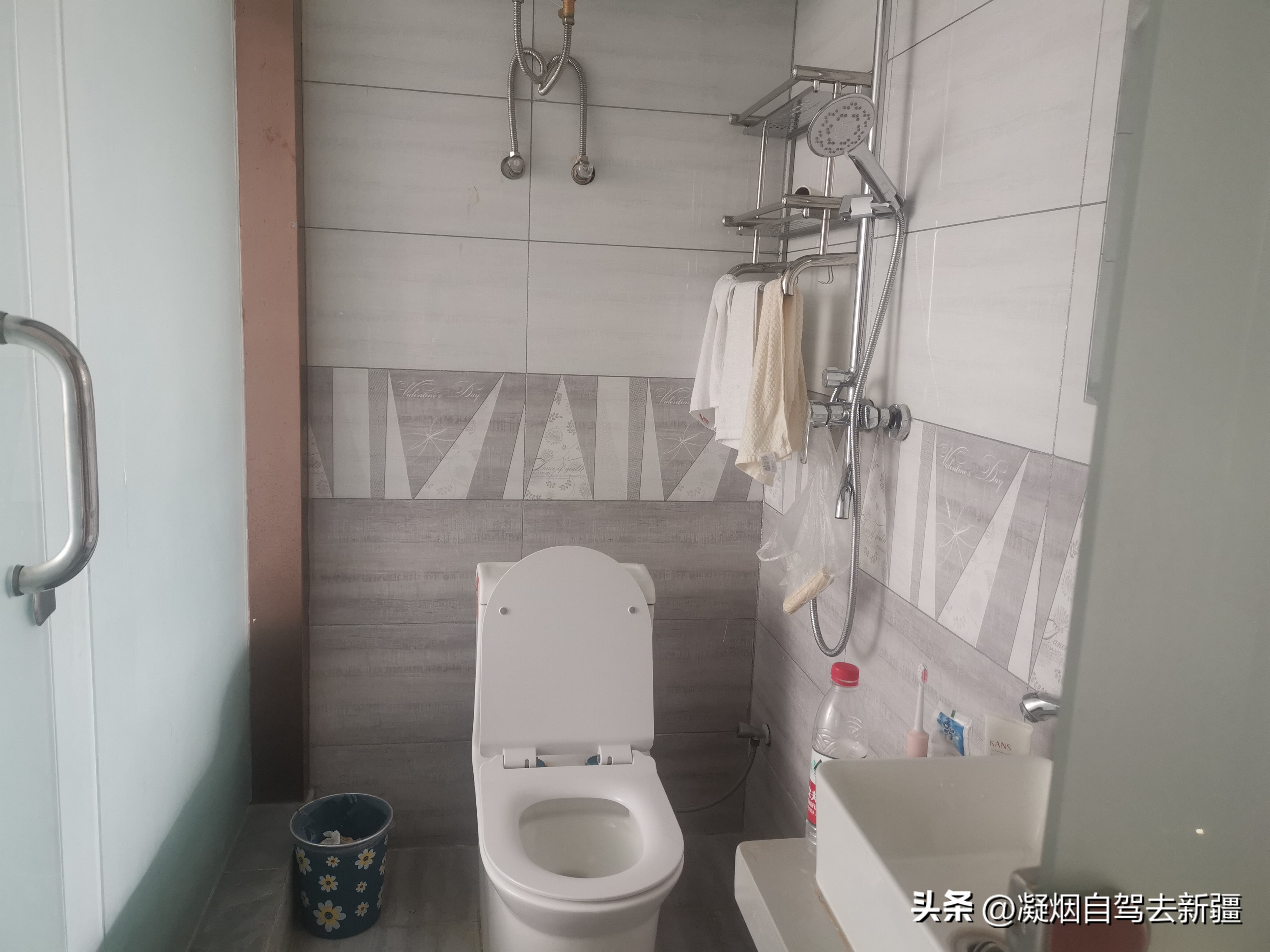 西域漫游,西域漫游记完整视频