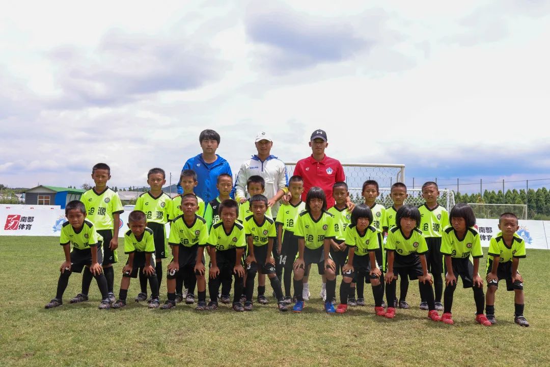 佤山小足球队,佤山少年足球队