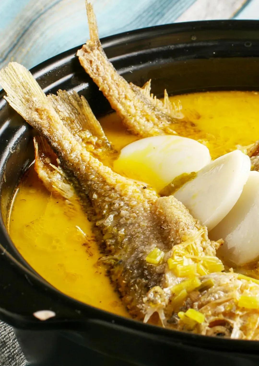 硬骨鱼纲鲈形目石首鱼科尽是好吃的海鱼啊!其中大小黄鱼最有名了