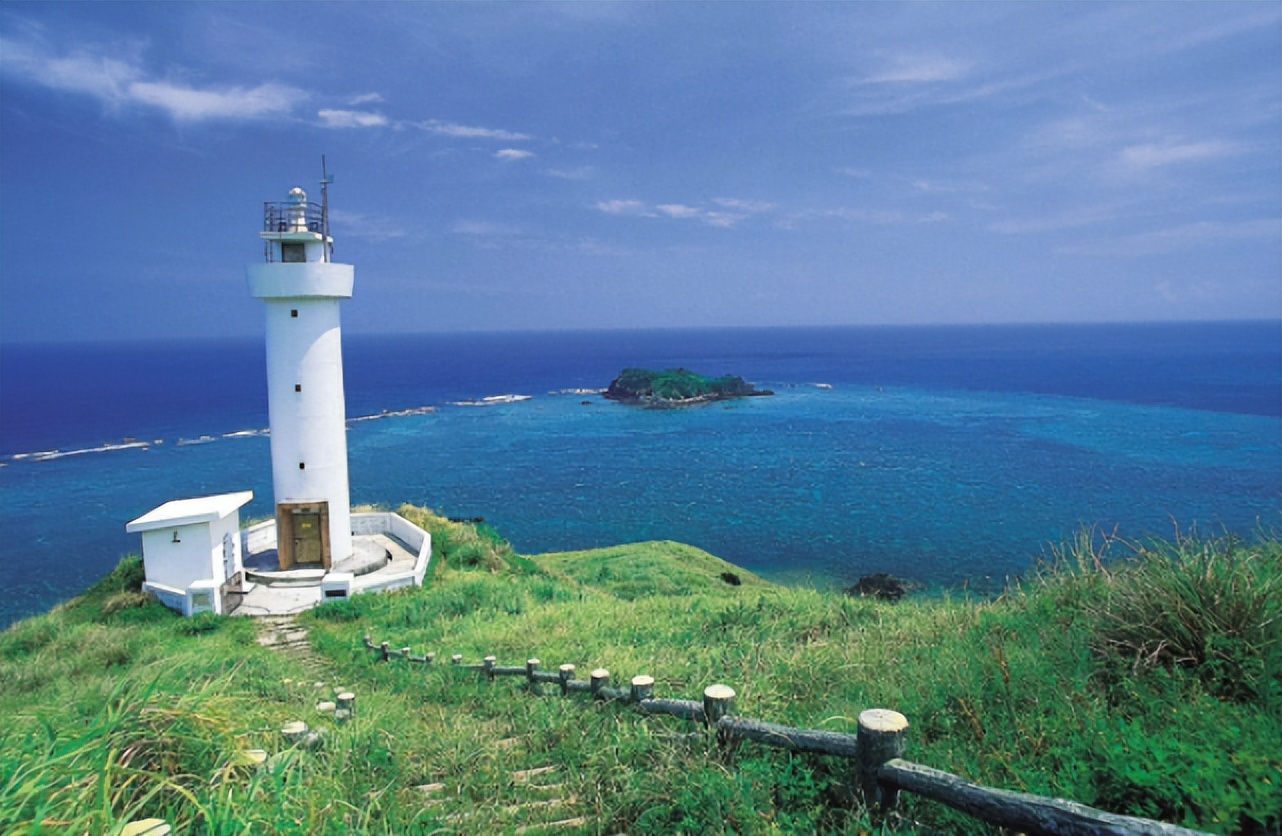 7月10日上午新消息，台海局势变化：中方宣布对日本“全面禁令”