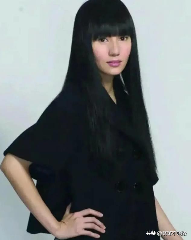 袁泉现在短发发型图片,袁泉的长发和短发照片