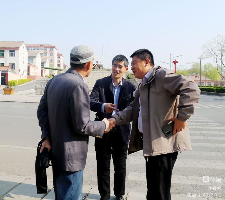 走进典范领略强村风采——淄川区诗词学会双杨镇采风