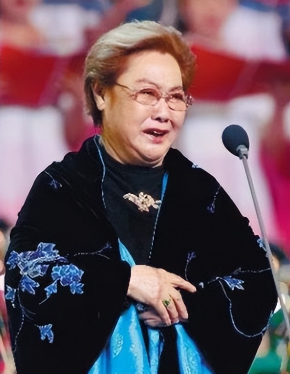 郭兰英婚姻近况,郭兰英结婚照片