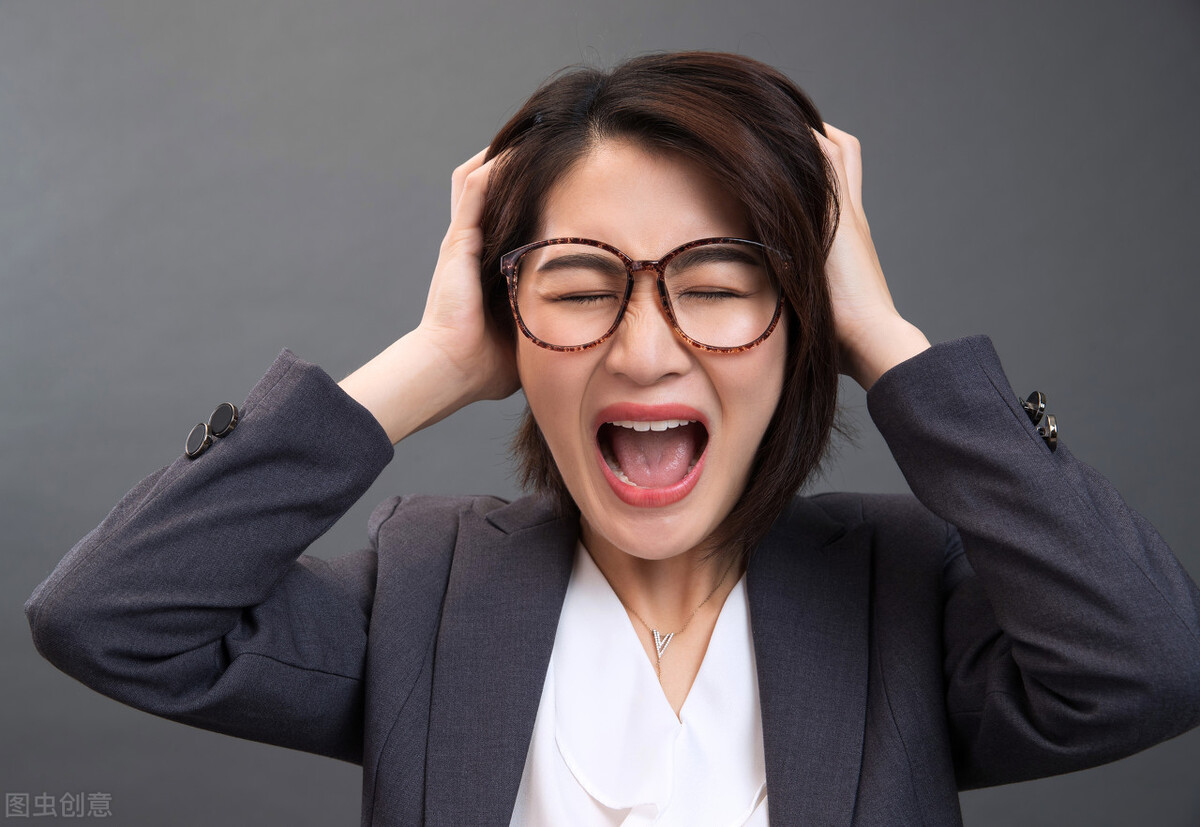 怎样洗头才能彻底的消除头屑,有头屑怎么洗头发洗得干净