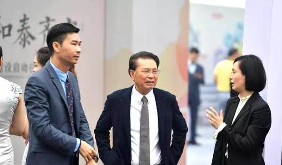 广东何享健豪宅,何享健家族财产