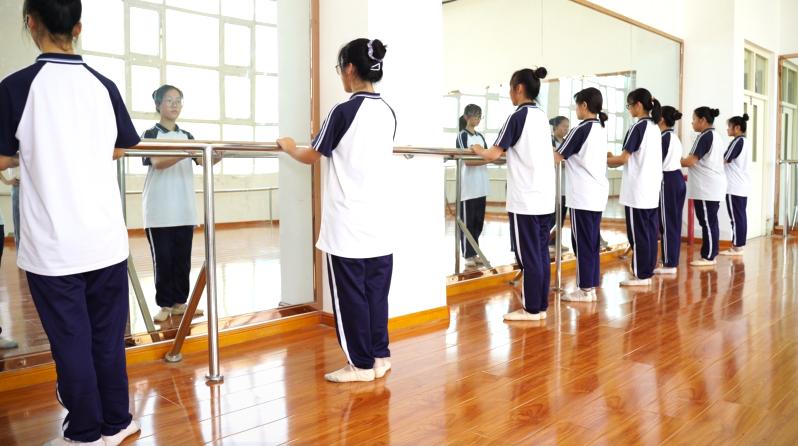 欢迎报考汉语言文学专业,南阳外国语学校报名