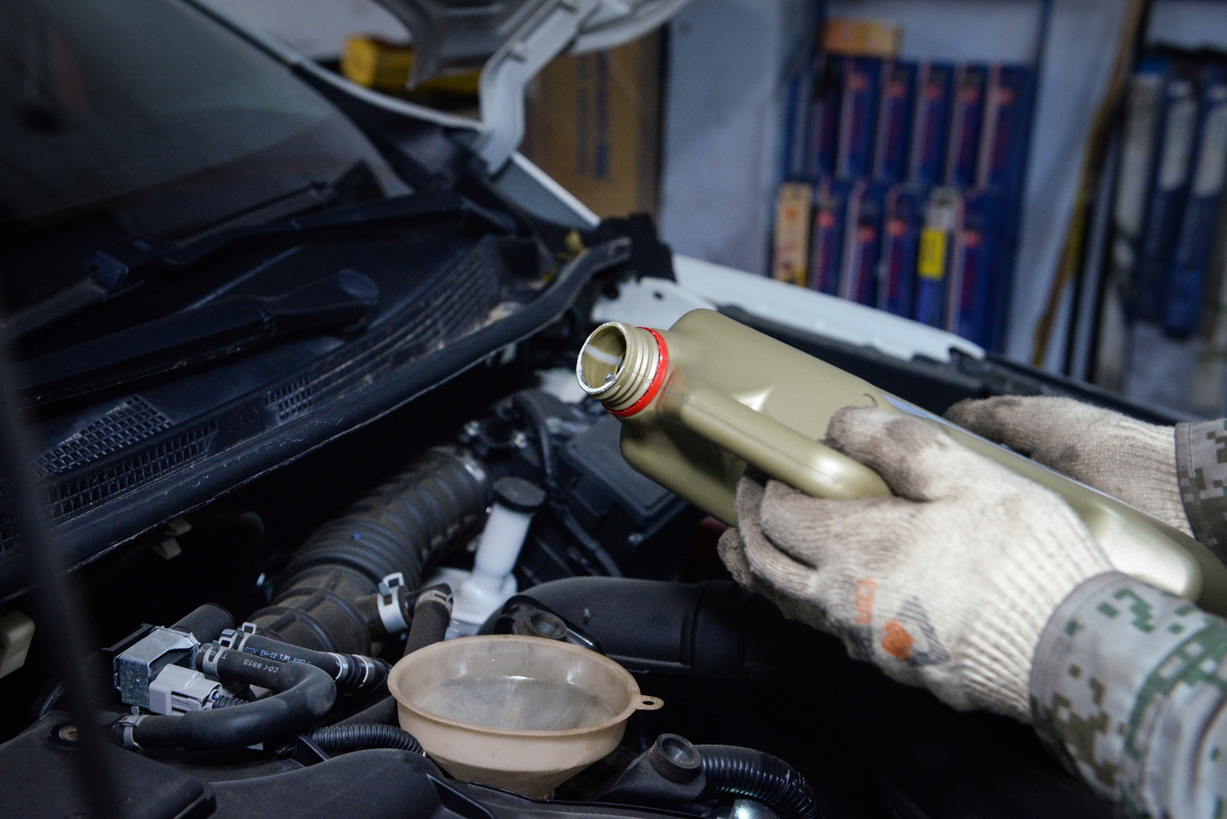 机油基础油怎么区分,机油和装配油怎么区别