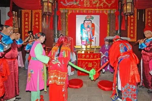 江津的地方风俗与民间礼仪有哪些,江津风俗由来简介