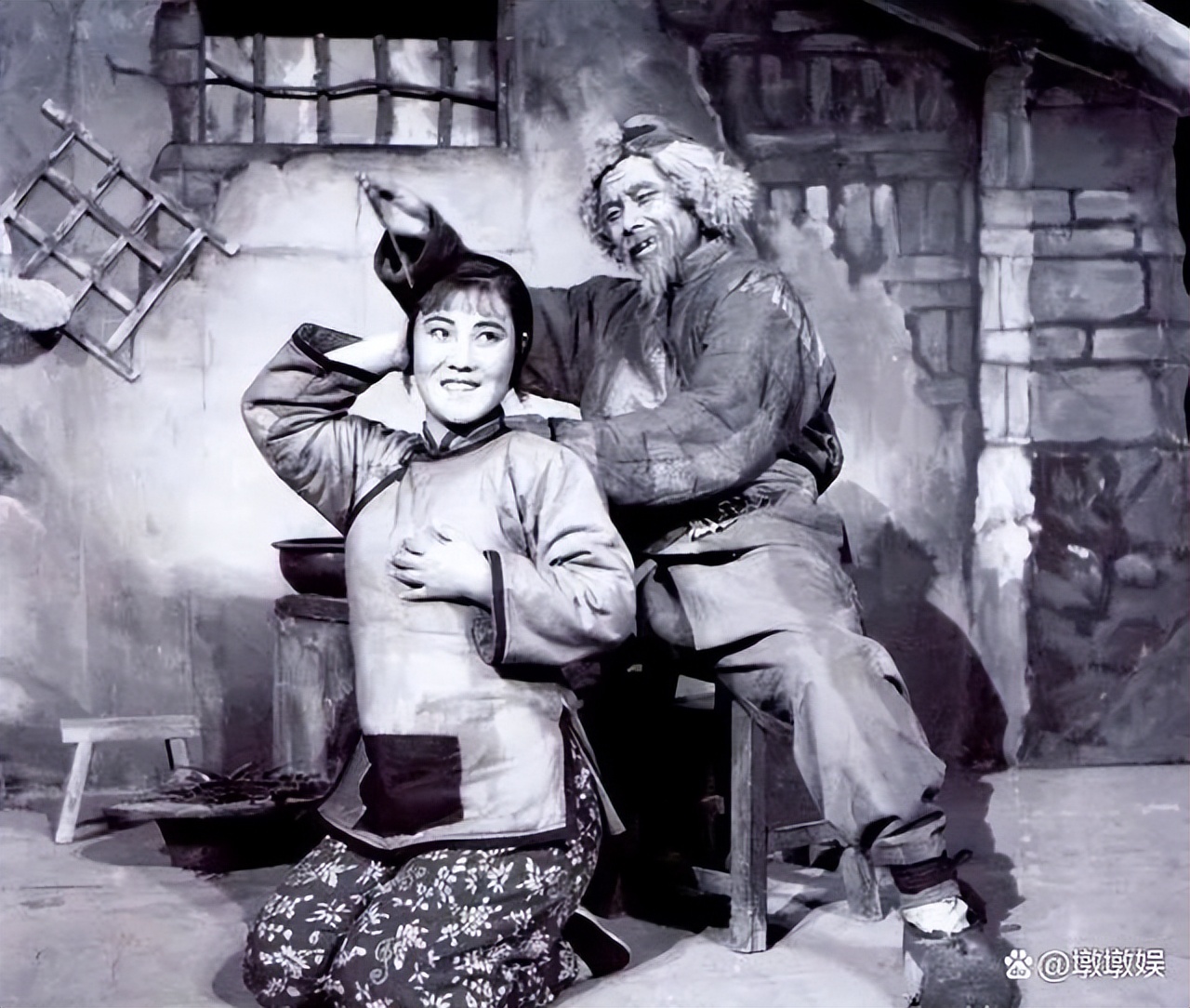 郭兰英两次被父母抛弃,郭兰英现在有几个孩子