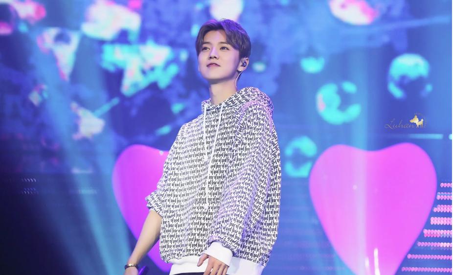 鹿晗最新踢球照片,鹿晗不露脸图片