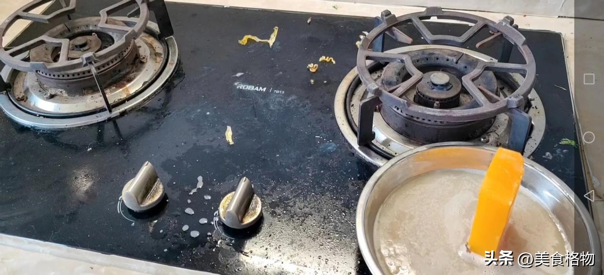 清洗油烟机小窍门吹风机,油烟机油污多用吹风机吹好用吗