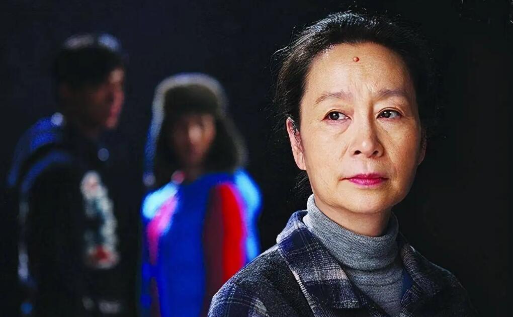 最佳女演员金鸡奖颁奖词,刘晓庆奚美娟金鸡影后