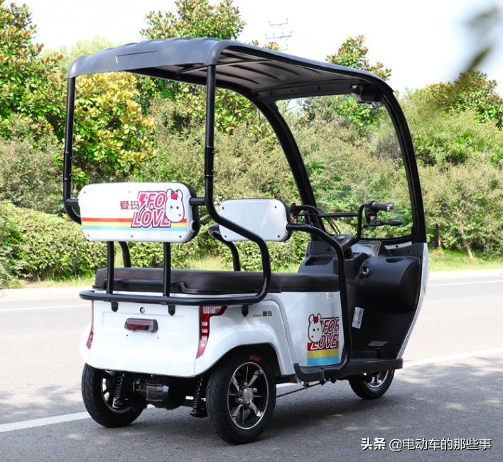 爱玛电动三轮车推拉款功能介绍,老年人选择爱玛电动车选哪款