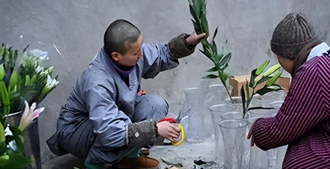 30名研究生放弃百万年薪,30个研究生放弃百万年薪去当和尚