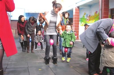 孩子在幼儿园过得不好的几个表现,八招判断孩子在幼儿园经历了什么