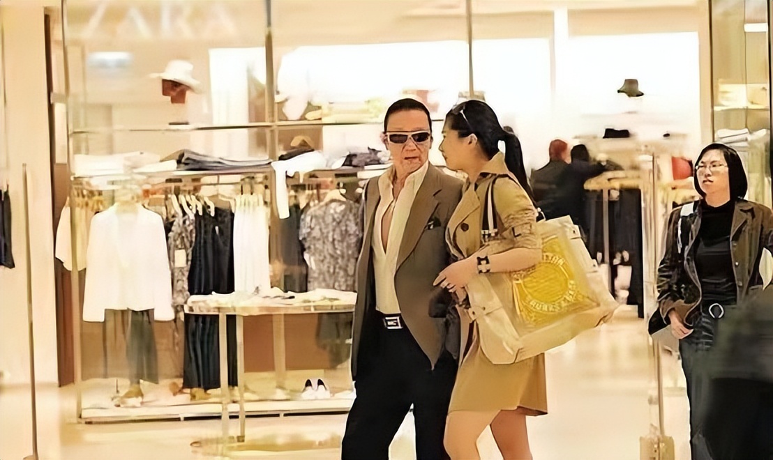 谢贤哪年离婚的,谢贤离婚过几次