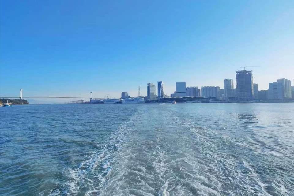 厦门是一个伤感而又璀璨的城市,厦门是一座让人容易爱上的城市