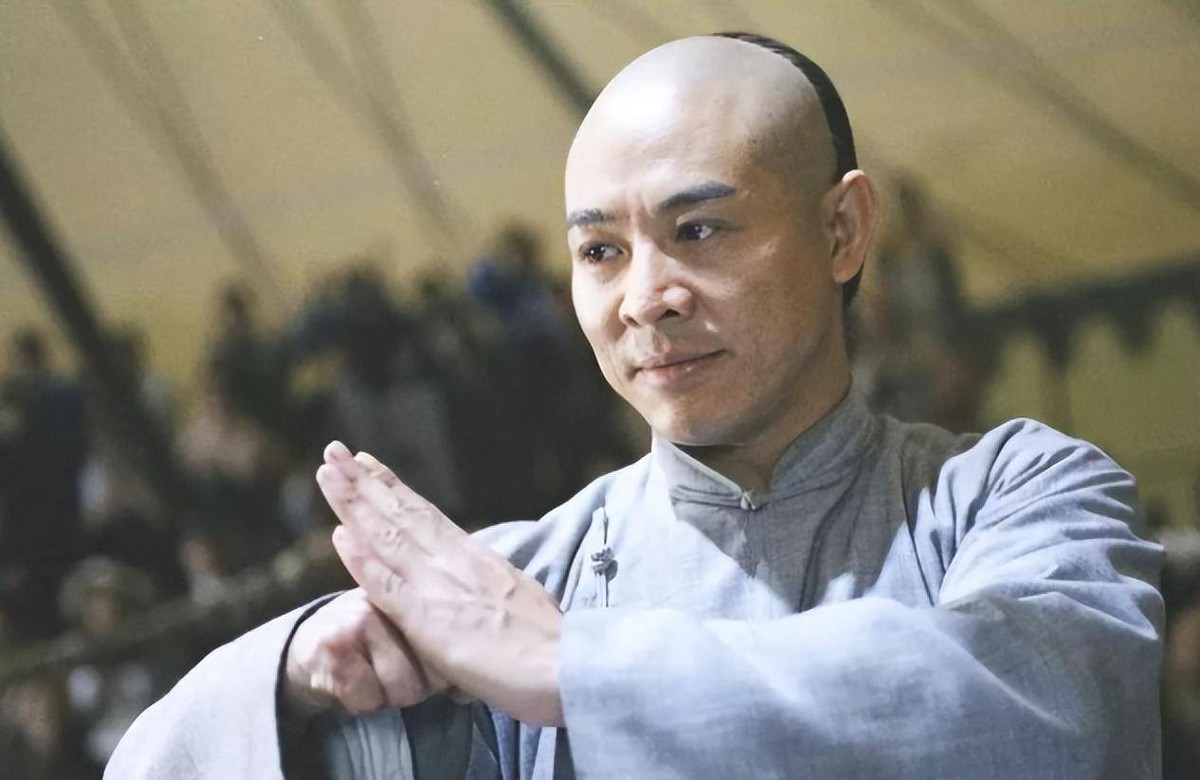 李连杰取消国家一级演员,李连杰曾经是国家一级演员吗