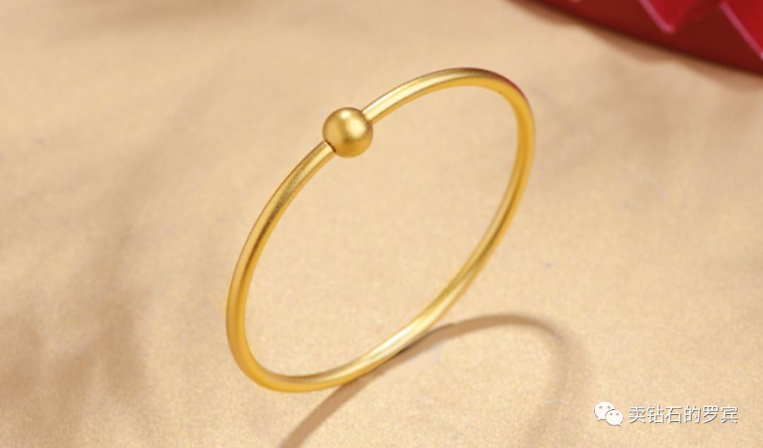 珠宝顾问对客户流失的追踪话术,珠宝销售接待客人的整个流程话术