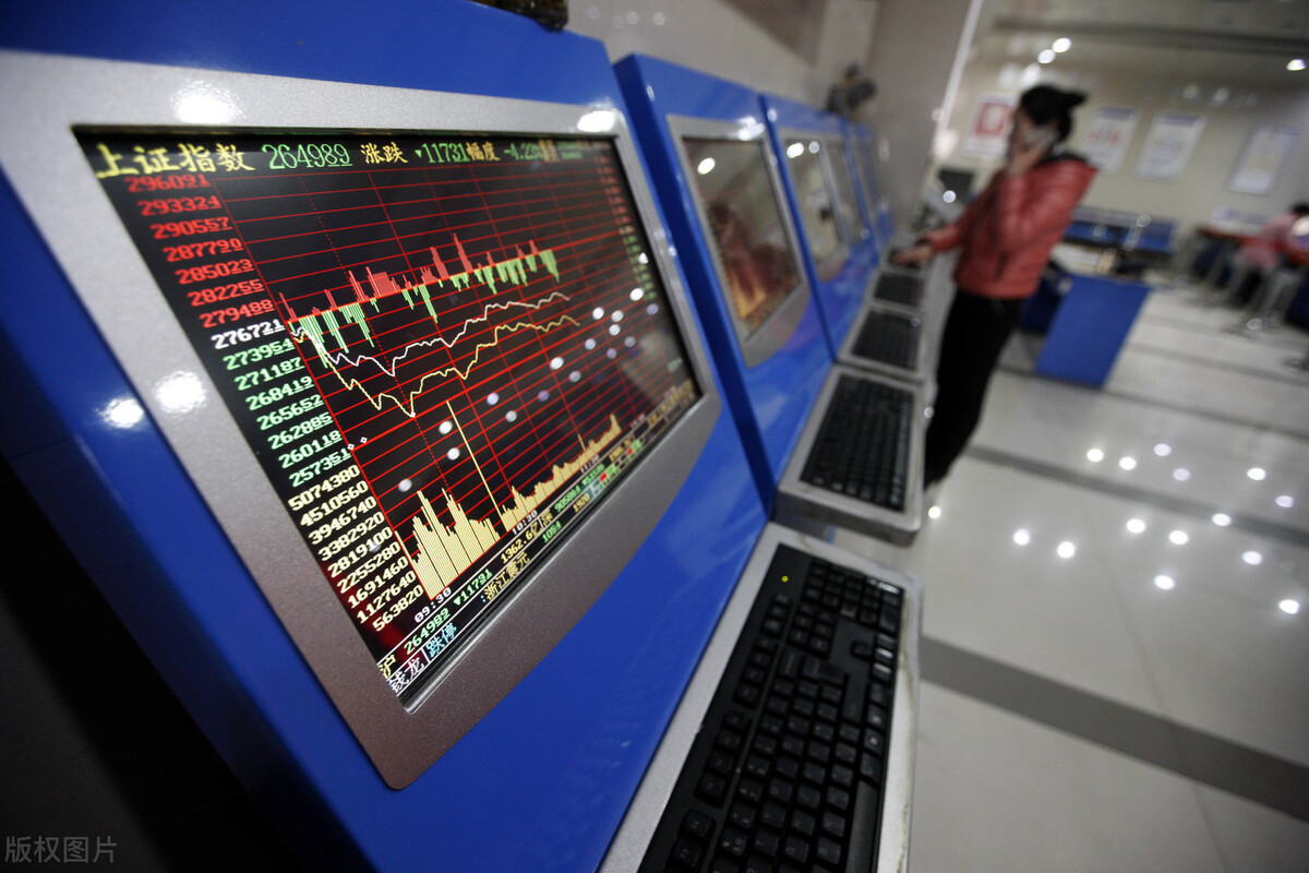 北向资金实时流入的板块,北向资金流入200亿买哪个板块