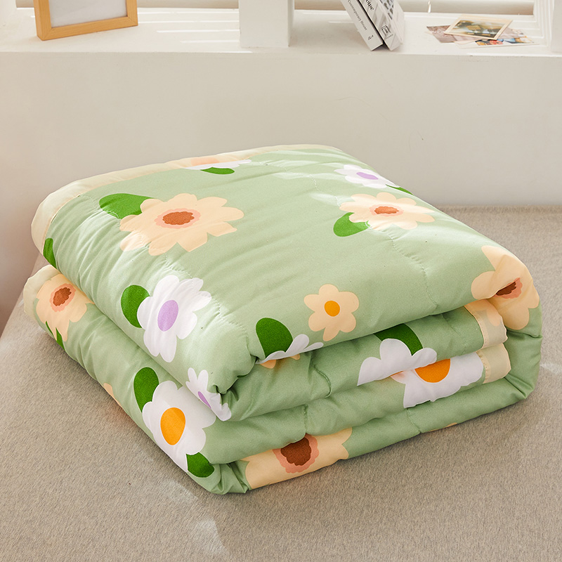 在哪能买好一点的夏凉被,夏凉被怎么才能买到全棉