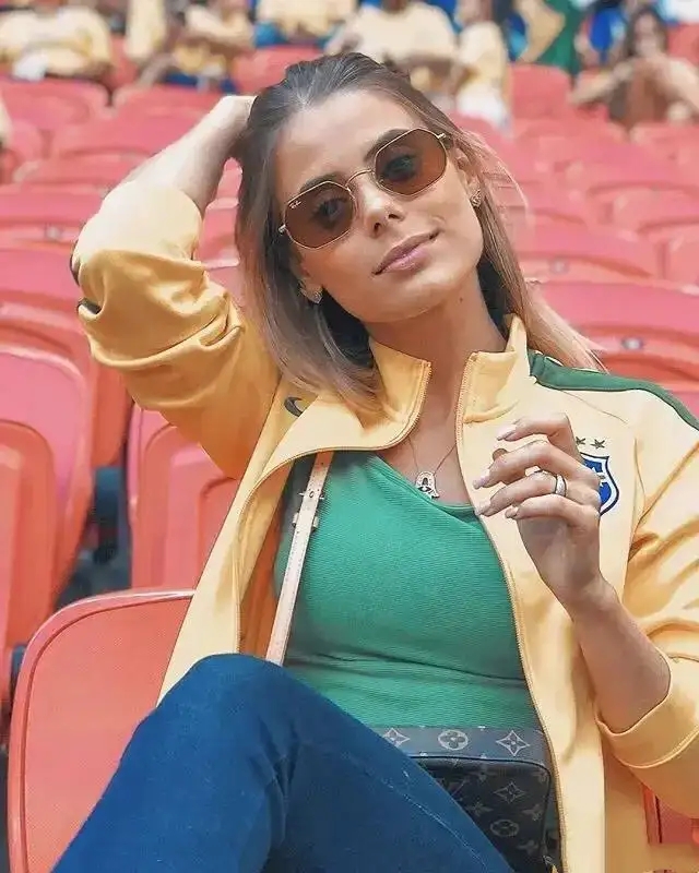 巴西足球太太团大比拼,巴西世界杯决赛德国太太团