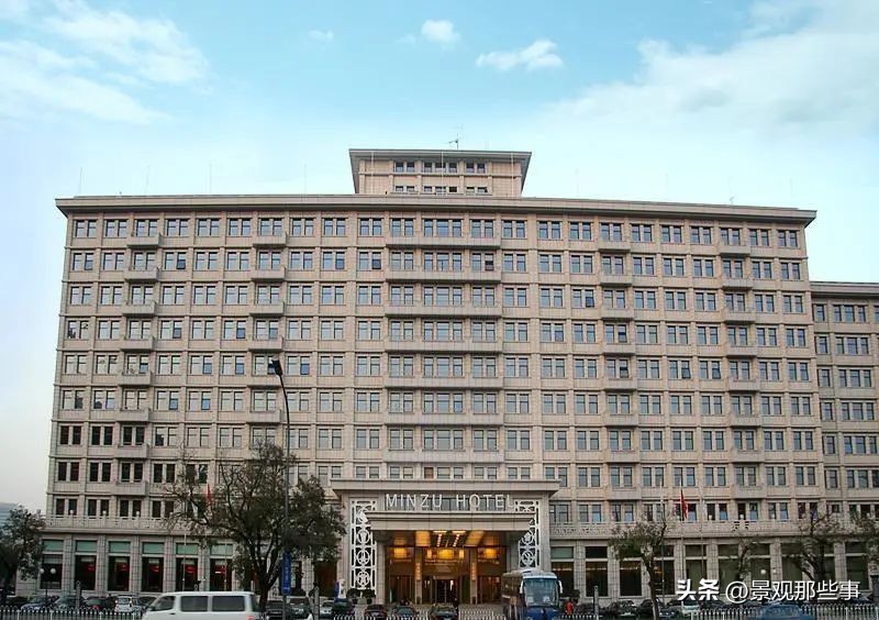 梁思成看都不敢看的楼,大屋顶建筑梁思成