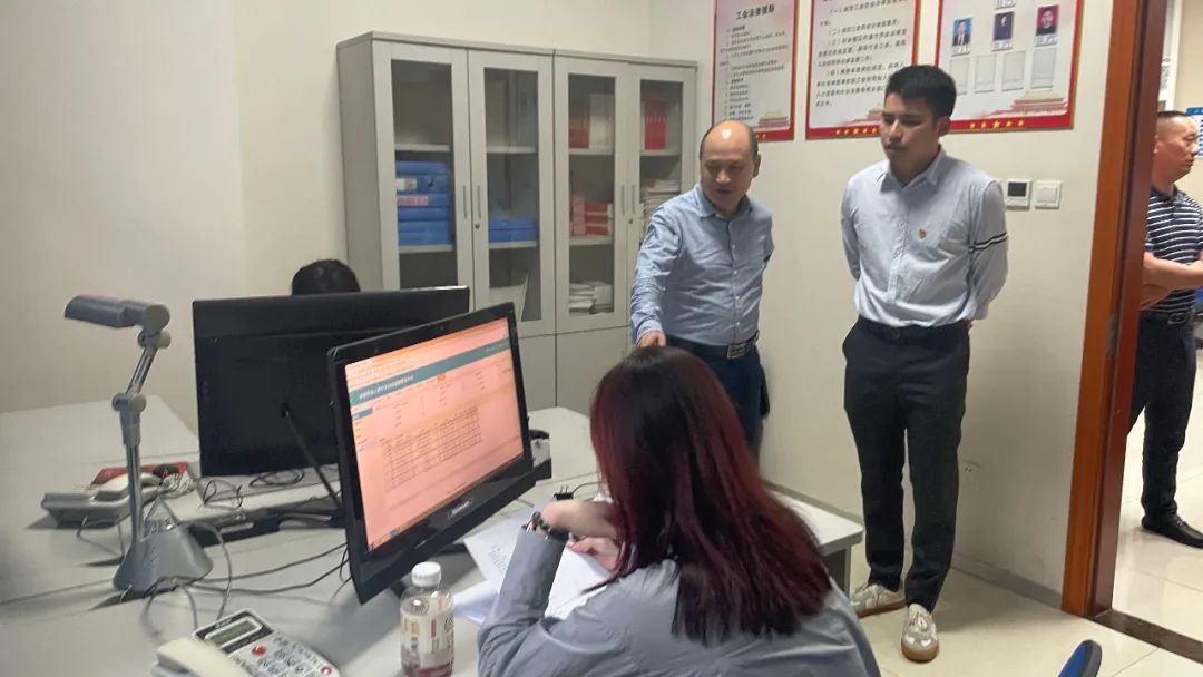 启业护航“园区枫桥”福州软件园“职工法律服务一体化基地”揭牌