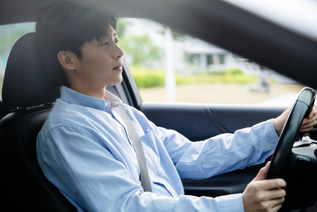 炒股妻离子散家破人亡,炒股炒到家破人亡妻离子散