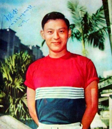 出身豪门女明星,盘点娱乐圈女星奢华婚戒