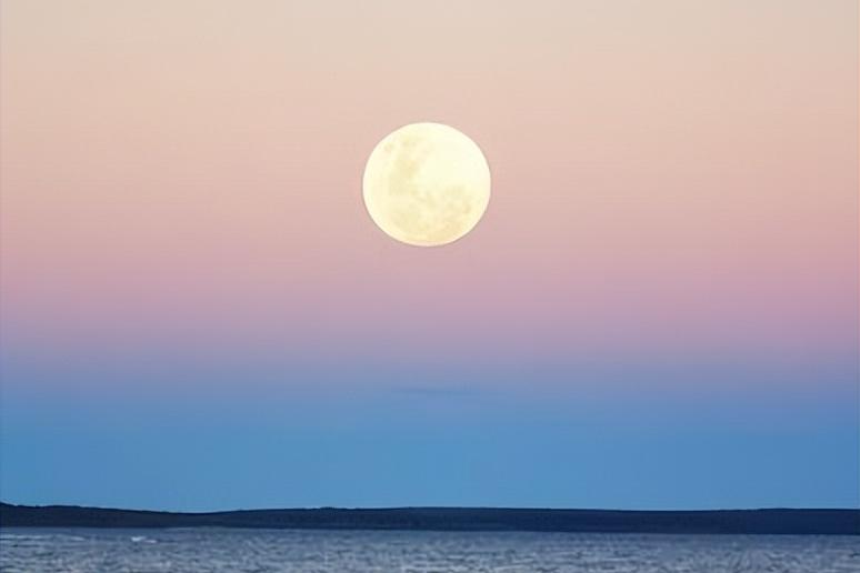 中秋给朋友祝福文案,中秋文案写给客户的