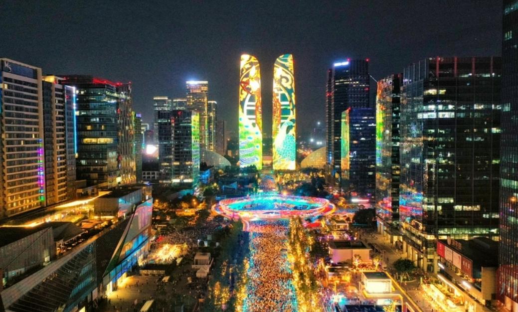 易中天讲的中国人,易中天成都人的特点