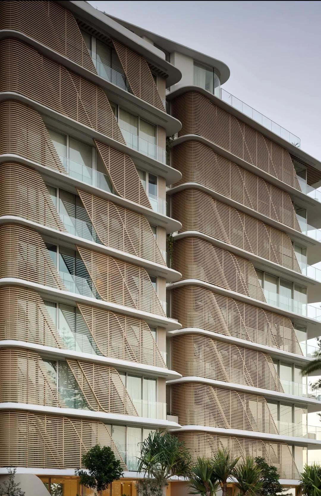 NorfolkBurleighHeads/澳大利亚黄金海岸掀起了巨浪